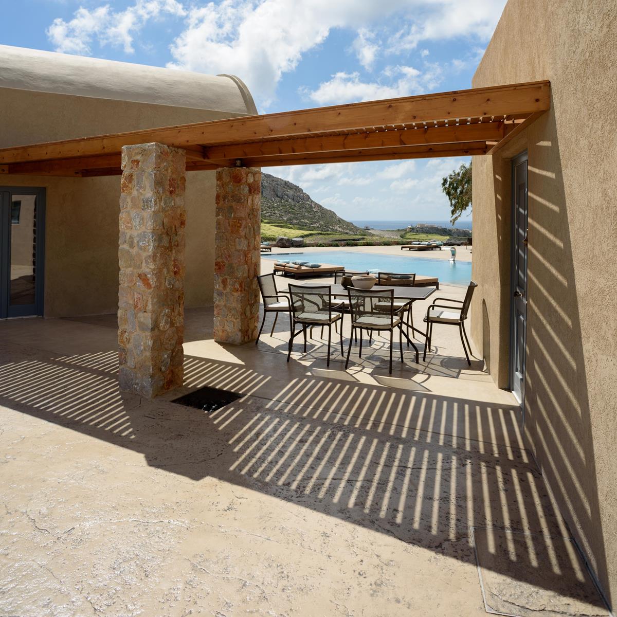 luxury santorini accommodation - Cellaria Estate Vlychada Santorini
