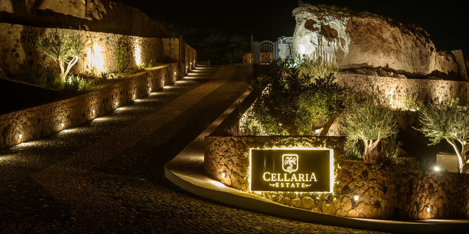 luxury santorini accommodation - Cellaria Estate Vlychada Santorini